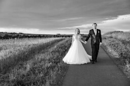 Svatba_Kamila a Jiri_Spalene Porici_FB_BW-0260